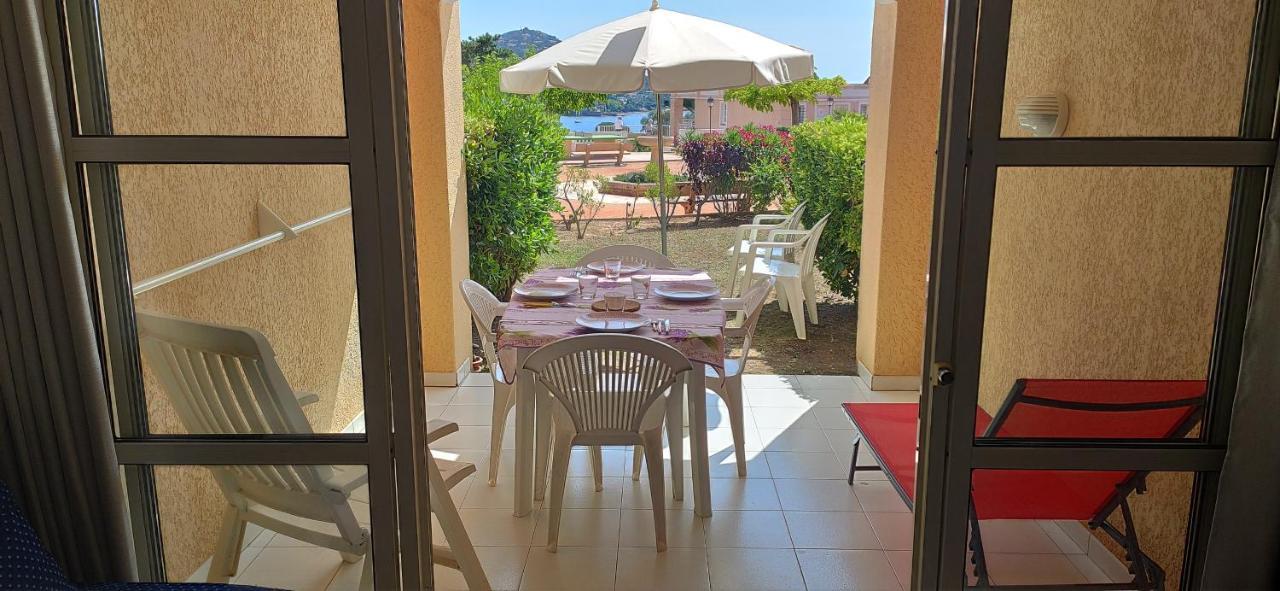 Cap Esterel T2 1ch 4-5p Rez-de-Jardin Vue Mer, Piscine, Parking et Ménage inclus, WIFI gratuit Saint-Raphaël Exterior foto