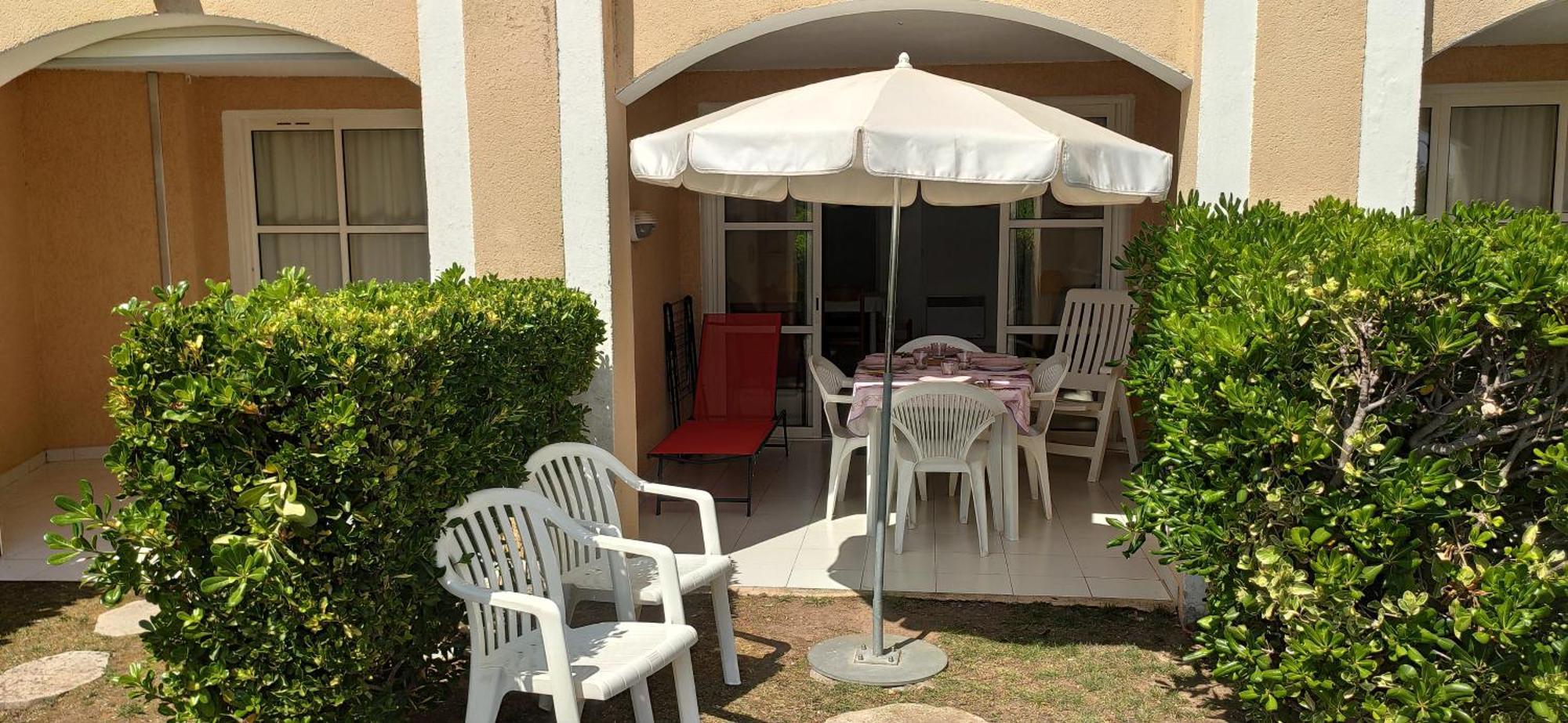 Cap Esterel T2 1ch 4-5p Rez-de-Jardin Vue Mer, Piscine, Parking et Ménage inclus, WIFI gratuit Saint-Raphaël Exterior foto
